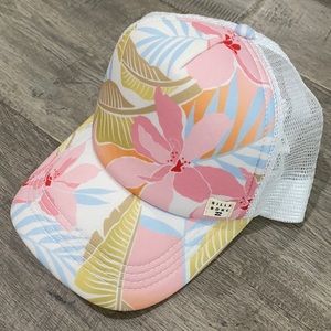 Billabong hat